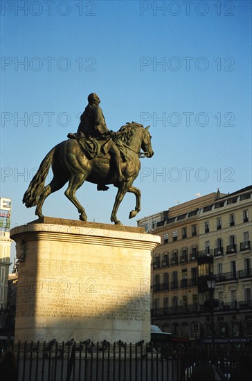 MENA JUAN PASCUAL DE 1707/1784
N- ESTATUA ECUESTRE DE CARLOS III - S XVIII - INSTALADA EN LA