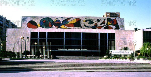 MURAL CERAMICO REALIZADO EN 1980
MADRID, PALACIO DE CONGRESOS
MADRID

This image is not
