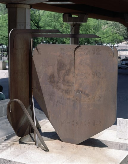 PALAZUELO PABLO 1916-
PROYECTO PARA UN MONUMENTO IV B - 1978 - ACERO - 210x188x215
MADRID, MUSEO