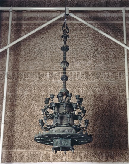 CAMPANAS CRISTIANAS REUTILIZADAS COMO LAMPARAS - S XII/XIII
FEZ, MEZQUITA
