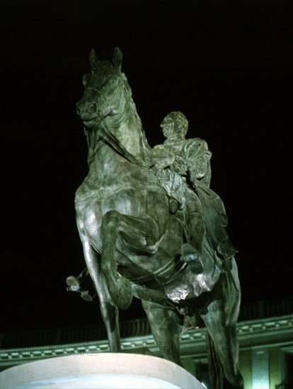 MENA JUAN PASCUAL DE 1707/1784
ESTATUA ECUESTRE DE CARLOS III - S XVIII - INSTALADA EN