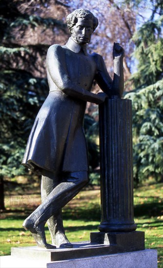 ESCULTURA CONMEMORATIVA AL GRAN POETA RUSO ALEXANDER PUSHKIN (1799/1837)
MADRID, PARQUE FUENTE DEL