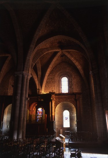 INTERIOR DE LA BASILICA DE SAINT SAUVEUR - S XII - GOTICO FRANCES
ROCAMADOUR, BASILICA SAINT
