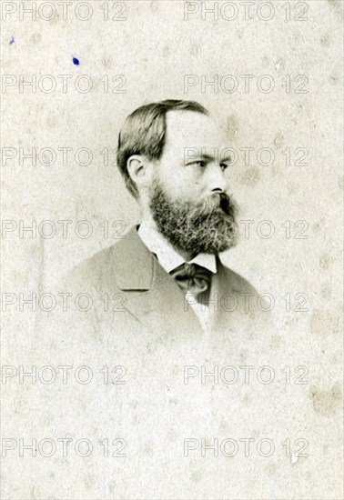 JEUNE LE
P- RETRATO DEL CONDE DE PARIS - FOTOGRAFIA EN BLANCO Y NEGRO - S XIX
MADRID, COLECCION