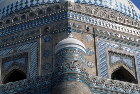 Tuiles décoratives au mausolée de Rukn-i 'Alam, dans la ville de Multan, au Pakistan