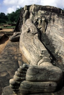 Polonnaruwa, Bouddha allongé à Gal Vihara, Sri Lanka, 12e siècle