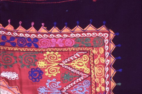 Costume palestinien, Detail of Gaza dress