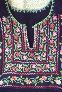 Costume palestinien, Empiècement d'une robe