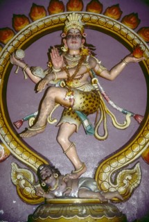 Shiva effectuant la danse cosmique