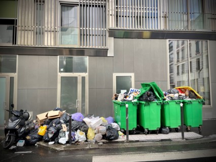 Poubelles à Paris (mars 2023)