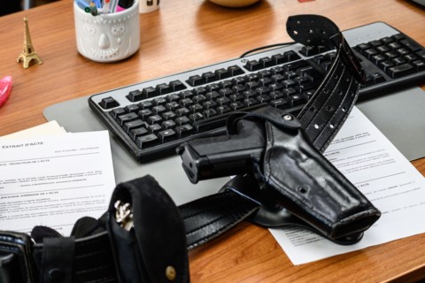Holster et arme à feu