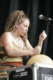DobaCaracol, 2006