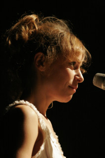 Emily Loizeau, 2006