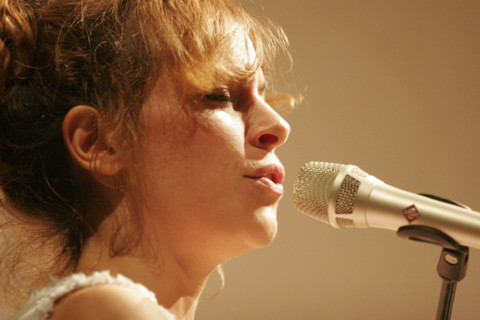 Emily Loizeau, 2006