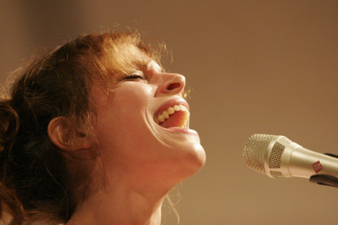 Emily Loizeau, 2006