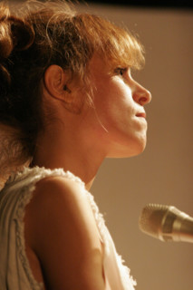 Emily Loizeau, 2006