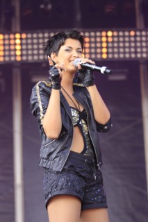 Sheryfa Luna, 2009