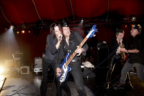 Le Cercle, 2009