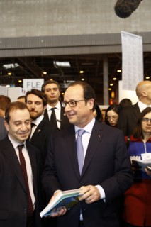 François Hollande au Salon du livre de Paris 2015