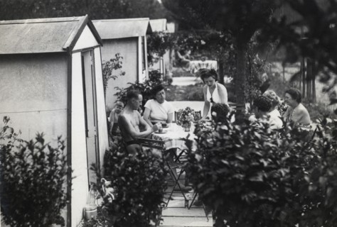 The workers' gardens in Paris, 1941