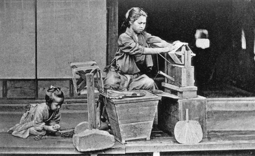 Dévidage des cocons de soie-CHINE