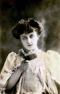 Gabrielle ROBINNE