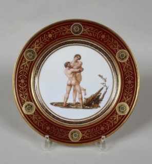 Assiette à dessert dessinée par Lagrange
