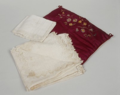 Veil, hankerchief and small painted cushion, which belonged to Queen Hortense (c.1810-1815)
c.1810-1815