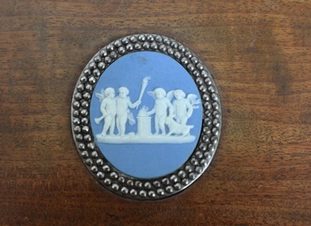 Coffret à bijoux sur pieds ayant appartenu à l'Impératrice Joséphine (détail)