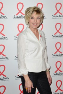 Évelyne Dhéliat, 2016
