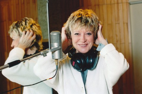 Alice Dona, 2000