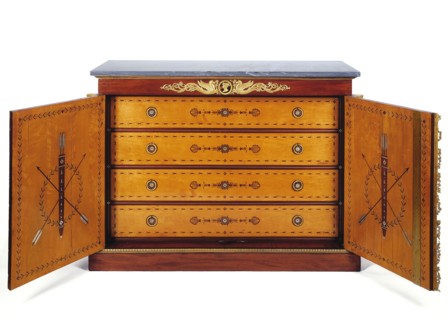 Pierre-Etienne Levasseur et Levasseur Jeune (peut-être Pierre-François-Henri Levasseur), Commode