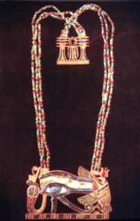 Collier avec pendentif