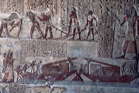 El Kab, Tomb of Paheri, loading the barques