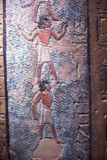 Tomb of Taousert, Drowned men