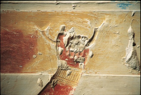 Abydos, Main du Pharaon ouvre la porte du "naos"