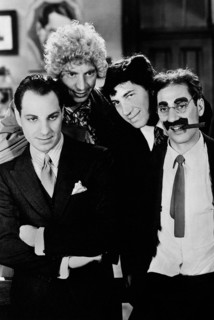 Zeppo Marx, Harpo Marx, Chico Marx et Groucho Marx
