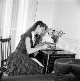 Brigitte Bardot (vers 1953-1954)