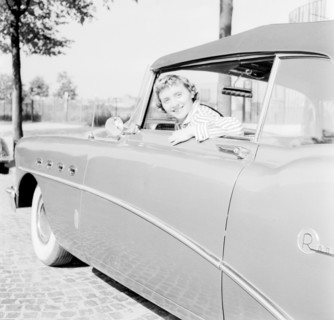 Annie Cordy