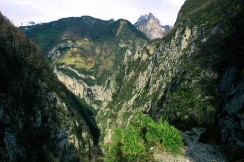 Gorges d'Enfer and La Mâture path seen from La Mâture path
