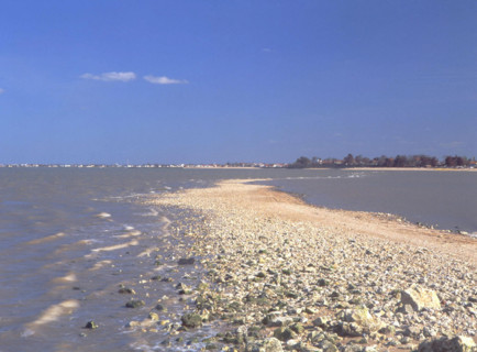 Vue de la pointe de Surgères en direction de la Passe aux Boeufs et de Port des Barques