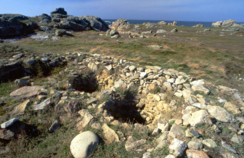 Ile d'Yock, vestiges of a 1stC B.C. village
