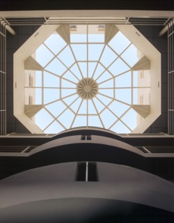 Verrière d'un immeuble de bureaux à Paris