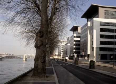Immeuble de bureaux Equinox, Clichy, en bordure de Seine / 92 Hauts-de-Seine / Rég. Ile-de-France/