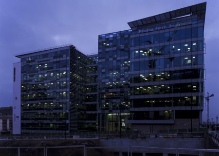 Immeuble de "Réseau ferré de France"  (RFF), avenue de France, Paris 13ème / achevé en 2004 / 75013