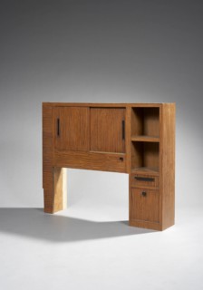 Jourdain, Storage cabinet
