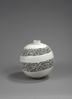 Besnard, Spherical vase
