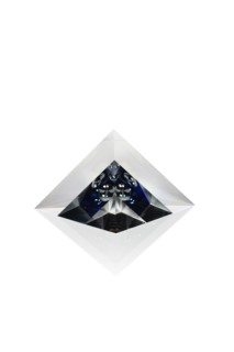 Frydrych, Cube in Triangle