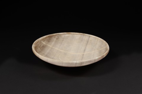 Coupe circulaire à lèvre éversée
