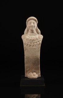 Statuette représentant une koré